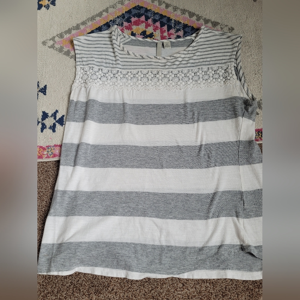 Lauren Conrad sleeveless top